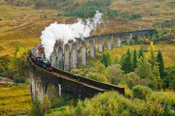 Obraz premium historic steam train in scotland