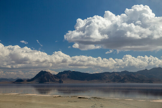 Bakhtegan Lake, Iran
