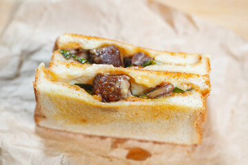 ミートボールのホットサンド