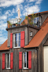 A terrace in an urban environment can be a place of rest. Good idea and good view.