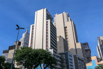 Obraz premium Buildings in perspective, with blue sky in Sao Paulo downtown, Brazil