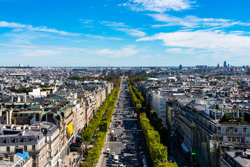 Obraz premium View from Paris Arc de Triomphe (Triumphal Arch) in Chaps Elysees in Paris, France.