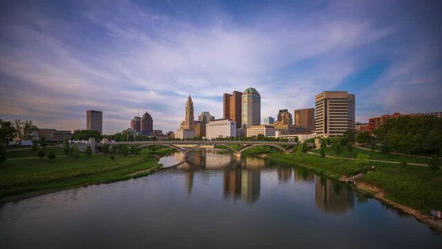 Columbus, Ohio, USA skyline on the Scioto River..
