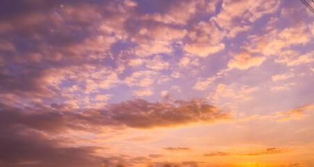 Sunset sky with cloud for nature background, beautiful evening sky.  