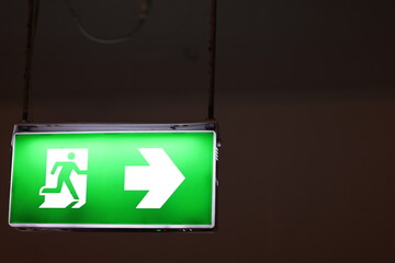 background photo exit green lite