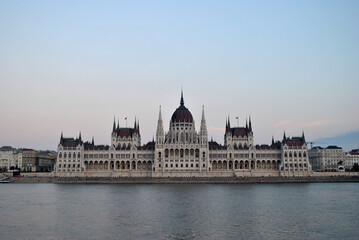 Obraz premium hungarian parliament building