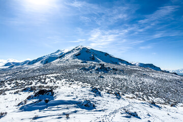 Fototapeta na wymiar Winter landscape of Antelope Island - the park at Great Salt Lake