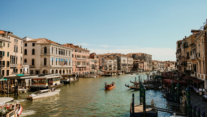 Obraz premium Streets and buildings in venice italia italy roman architecture marco polo gondola murano piazza ancient monuments 