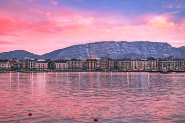Genève au coucher du soleil, les couleurs de l'hiver