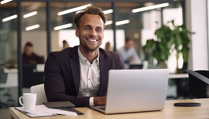 Plakat man in modern office smiling business in front of notebook