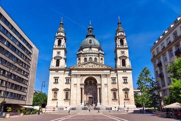 Fototapeta na wymiar St. Stephen's Basilica is a Roman Catholic basilica in Budapest, Hungary. It is named in honour of Stephen, the first King of Hungary
