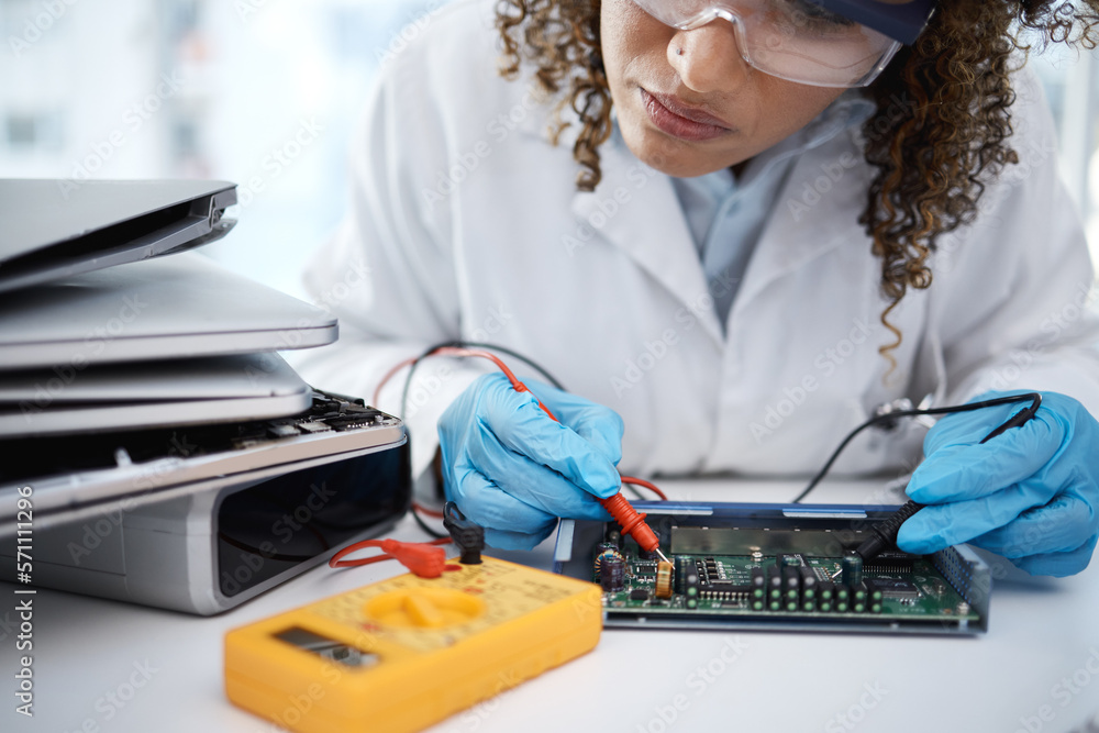 Poster Computer hardware, diagnostic and black woman electrician working on electronic cpu, circuit and microchip. It maintenance, programming and female engineer repair coding, motherboard and processor