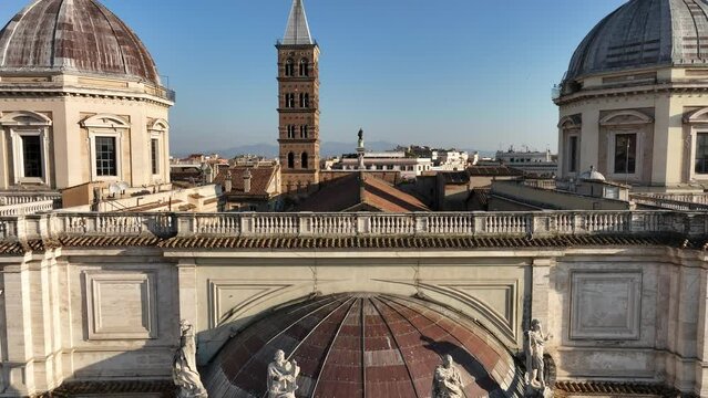 Basilica di Santa Maria Maggiore a Roma, Italia, 
Campanile, Tetti, vista panoramica, panorama, citt&agrave;, 
