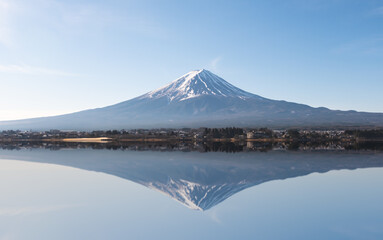 Fototapeta na wymiar Mount Fuji from Kawaguchiko lake in Yamanashi, Japan. Lake view with Fuji mountain background.