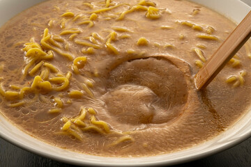 具なしラーメン　