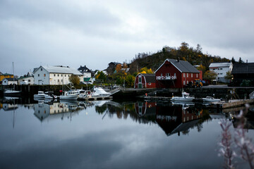 Fototapeta na wymiar Fall in Lofoten islands, Norway
