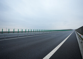 Fototapeta premium highway without road traffic. photo during the day.