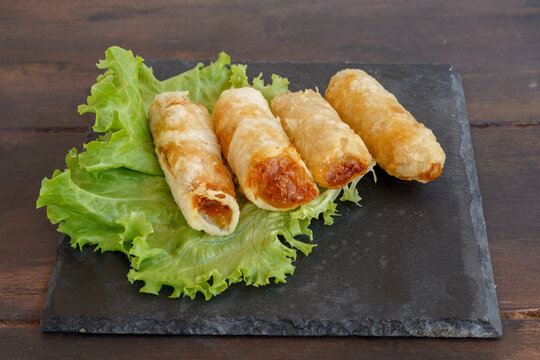 Nems. Sp&eacute;cialit&eacute; chinoise.