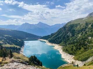 Fototapeta na wymiar Lake in the Mountains, French Alps 