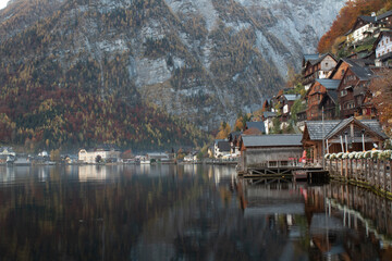 Fototapeta premium Hallstatt a hilly town with a lake in summer
