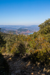 Vue sur la Lac du Salagou depuis le sommet du Mont Liausson
