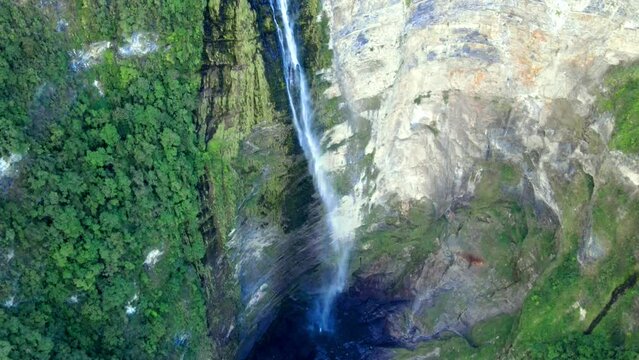 The best of Peru: De Gocta Waterfall in Amazonas - Bongar&aacute;