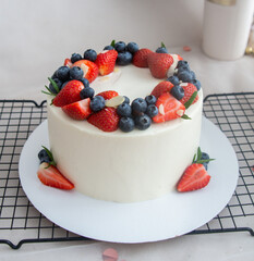 cake with berries
