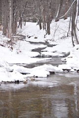 Fototapeta na wymiar Winter Maine River