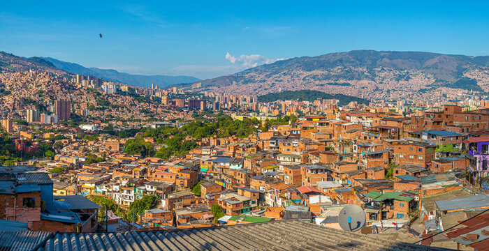 view of the city Medell&iacute;n