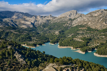 Obraz na płótnie Canvas Beautiful Guadalest reservoir with turquoise blue waters in the province of Alicante. Spain
