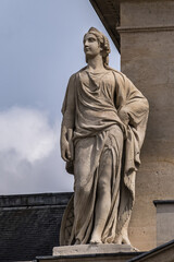 Fototapeta premium Architectural fragment of the central building of the Paris military school (Ecole Militaire), founded in 1750. Paris, France.