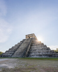 Fototapeta na wymiar Pyramid of Kukulcan in the Chichen Itza Archaeological Zone.