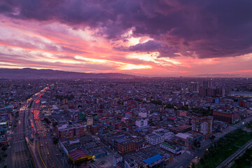 Paisaje urbano de la ciudad de Bogotá, capital de Colombia