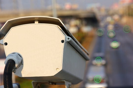 traffic cctv is working transfer imformation to traffic control on highway