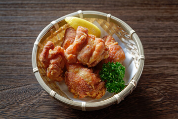 鶏のから揚げ