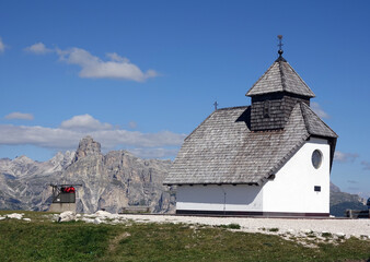 Antonius-Kapelle auf der Pralongia-Hochebene