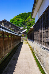 敦賀湾に面した北前船主集落（福井県南越前町）