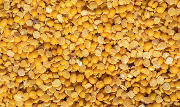 split pigeon pea from top angle at day