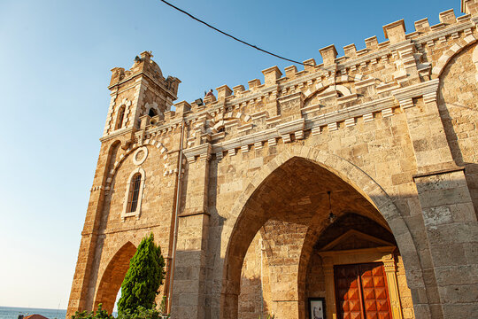 Kathedrale St. Stefan in Batroun, Nordlibanon