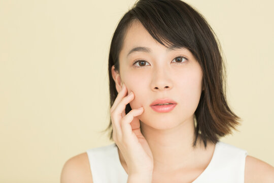 若い女性のビューティーイメージ