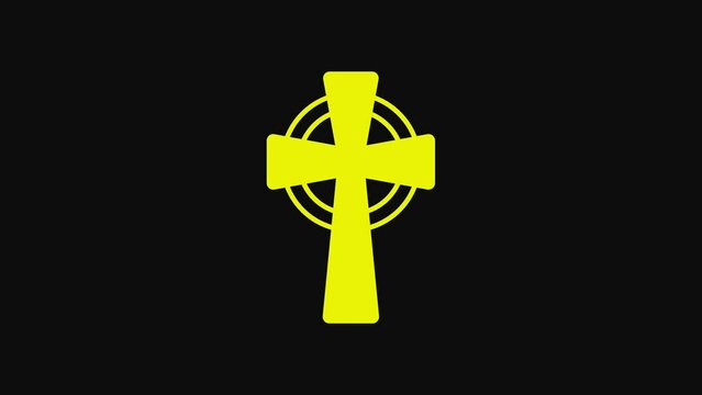Yellow Celtic cross icon isolated on black background. Happy Saint Patricks day. National Irish holiday. 4K Video motion graphic animation
