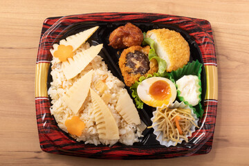 たけのこご飯弁当