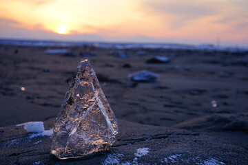 Jewelry Ice, Glittering Frozen Ice Gemstone on Otsu Beach in Hokkaido, Japan - 日本 北海道...