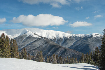 Obraz premium snow covered mountains