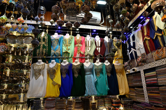 Dubai gold market Souk jewelry made of gold platinum silver gems pearls outfits decorative items