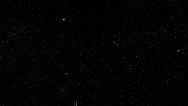 Feb 10-12 2023 the rare green comet C/2022 E3 (ZTF) made its closest pass by planet Mars This timelapse video shows the comet, Mars and meteors 4 sec f/1.8 ISO 1600 Sony FE 135mm f/1.8 GM Sony a7R IVA