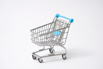 ショッピングカート　白背景