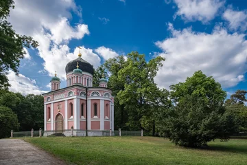 Foto op Canvas Die denkmalgeschützte Potsdamer Alexander-Newsky-Kapelle ist das älteste russisch-orthodoxe Kirchengebäude in Westeuropa (Ansicht von Südosten) © ebenart