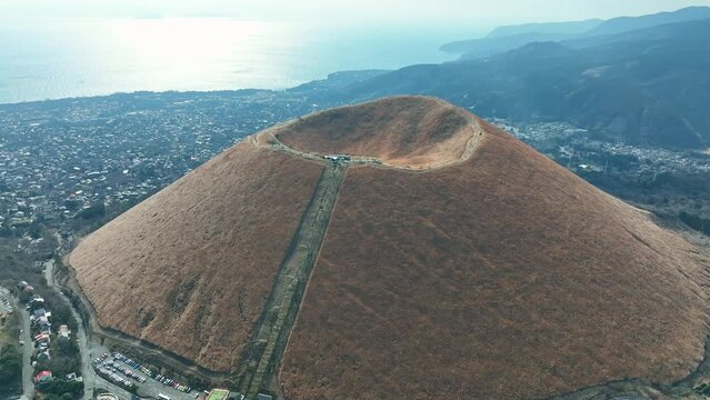 大室山の山頂　空撮