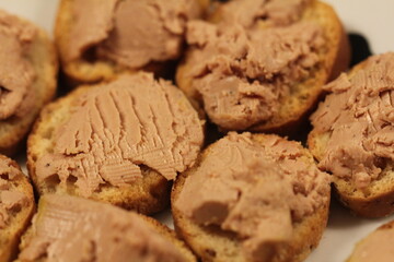 Toasts de foie gras